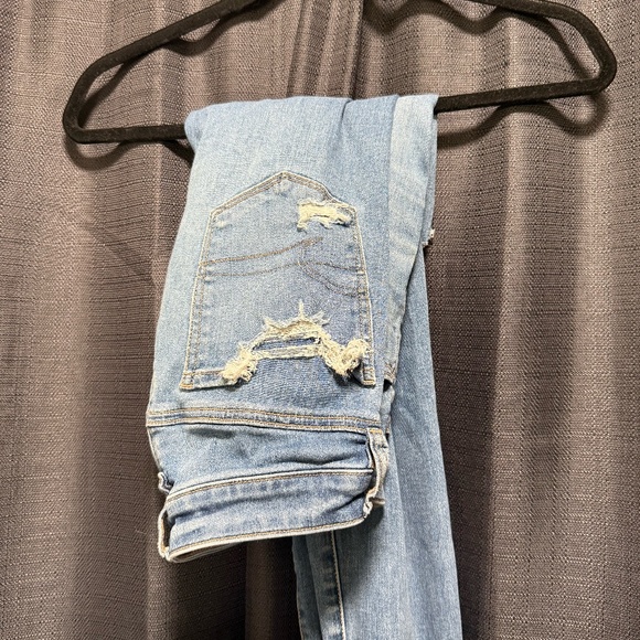 American Eagle Jeans - Picture 1 of 3